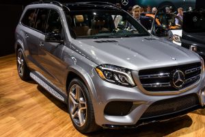 Третье поколение Mercedes-Benz GLS